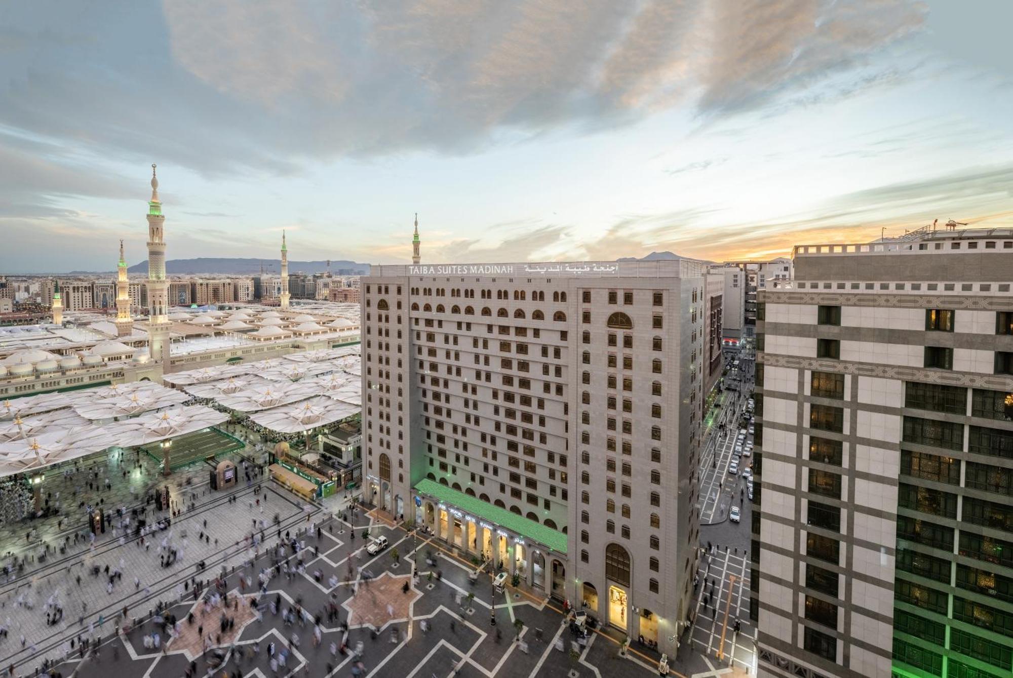Taiba Suites Madinah Medina Exterior photo The hotel in 2015